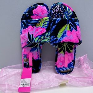 Lilly Pulitzer slippers 9-10, NWT